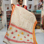 সূতি শাড়ি-অফ হোয়াইট