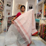 সূতি শাড়ি-অফ হোয়াইট